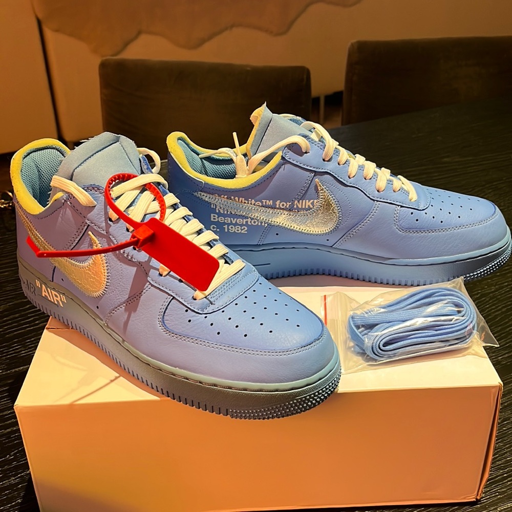 MCA off white AF1 NEVER WORN box,tag,extra laces